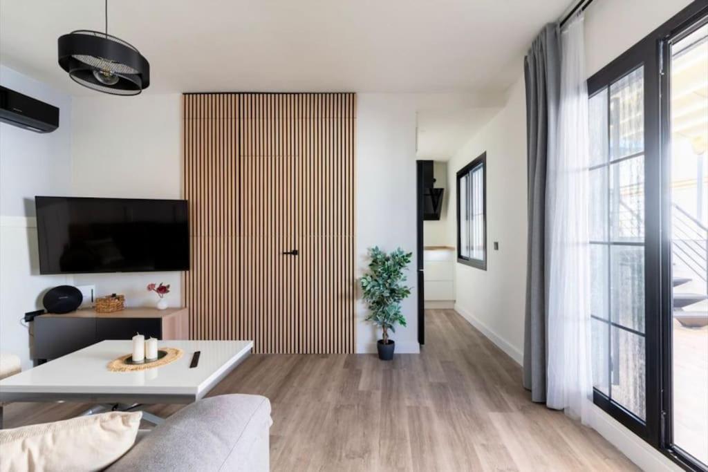 Atico San Juan De La Palma Appartement Sevilla