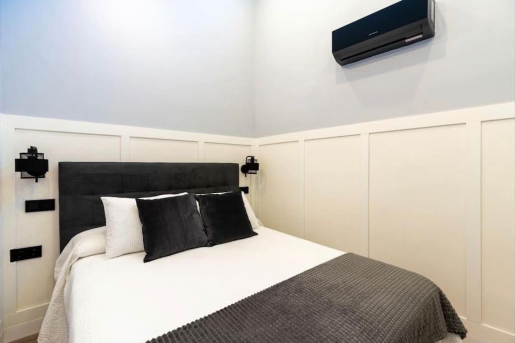 Atico San Juan De La Palma Appartement Sevilla